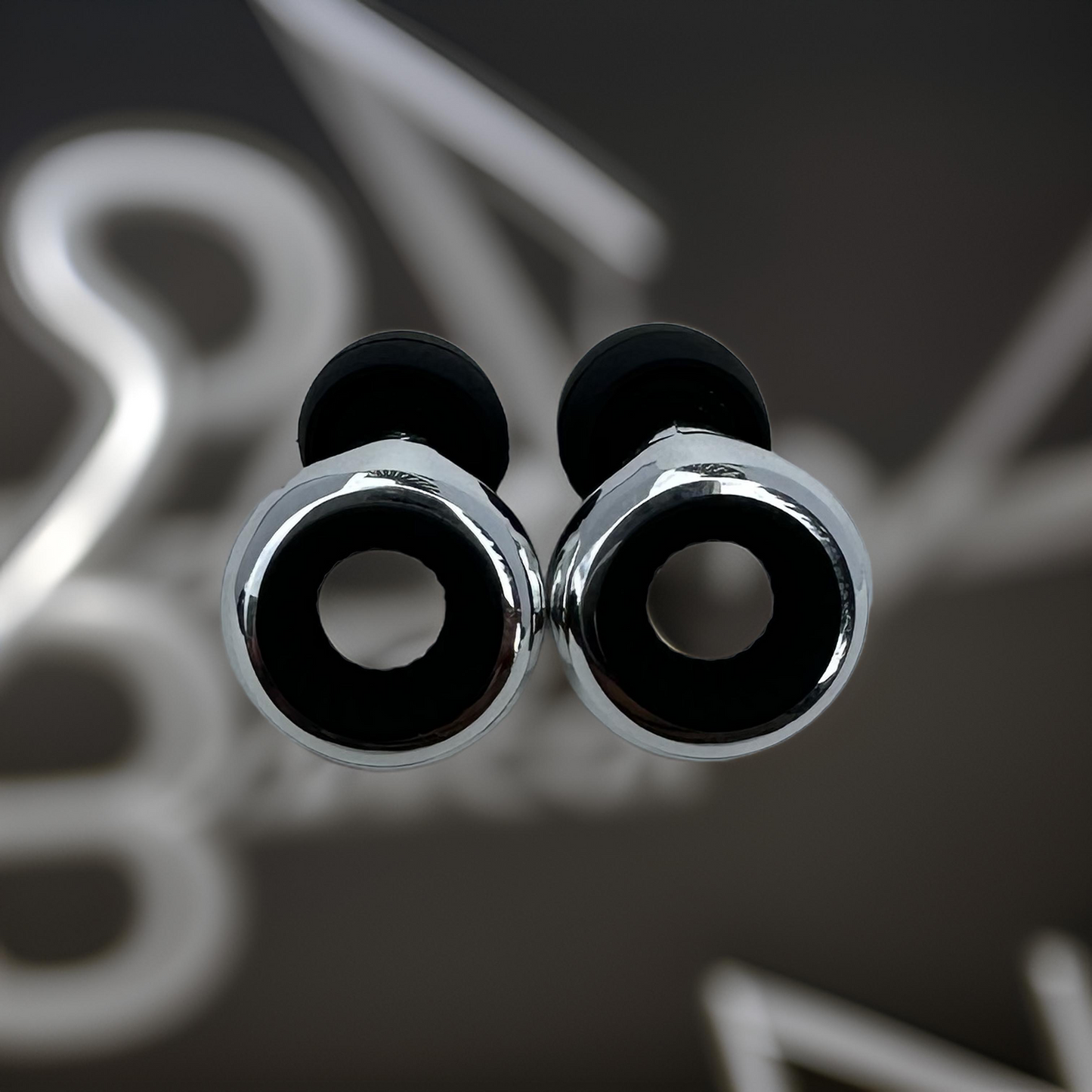 CUE BUDS (Silver/Black) -18 db